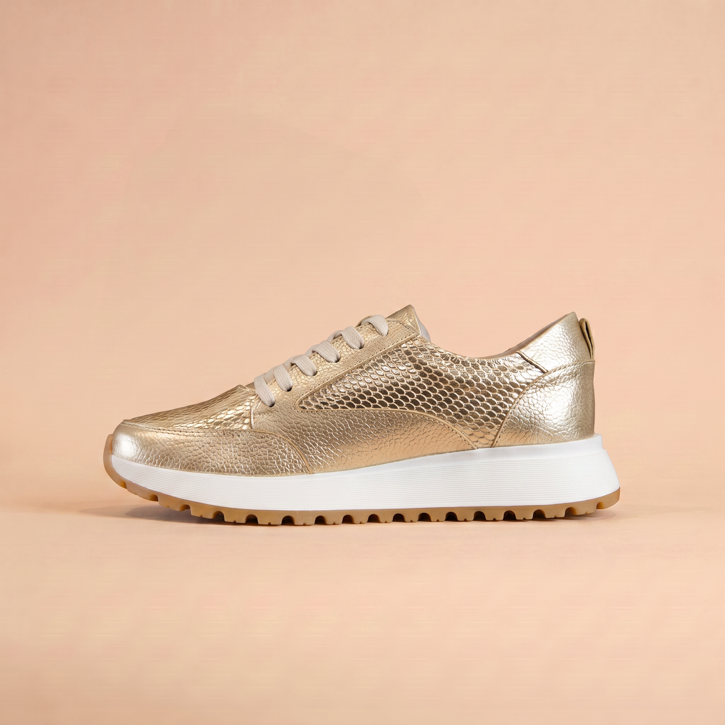 Tenis Cuero Dorado · D2126