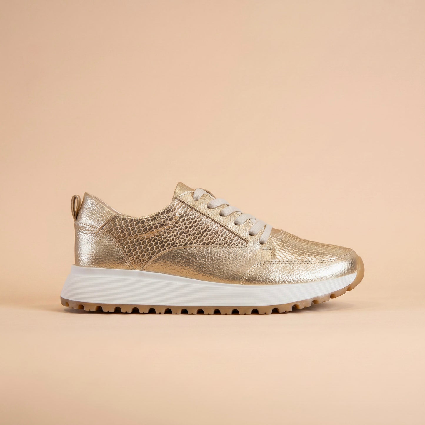 Tenis Cuero Dorado · D2126