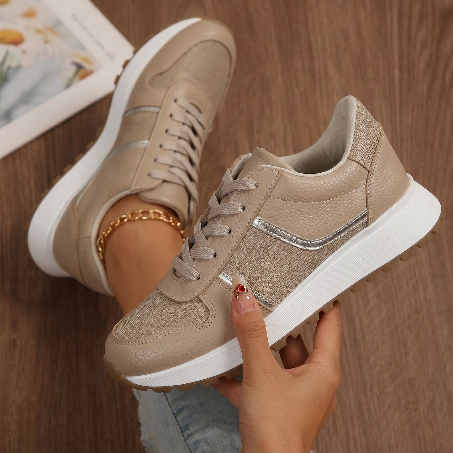 Tenis Cuero Capuchino · D3847