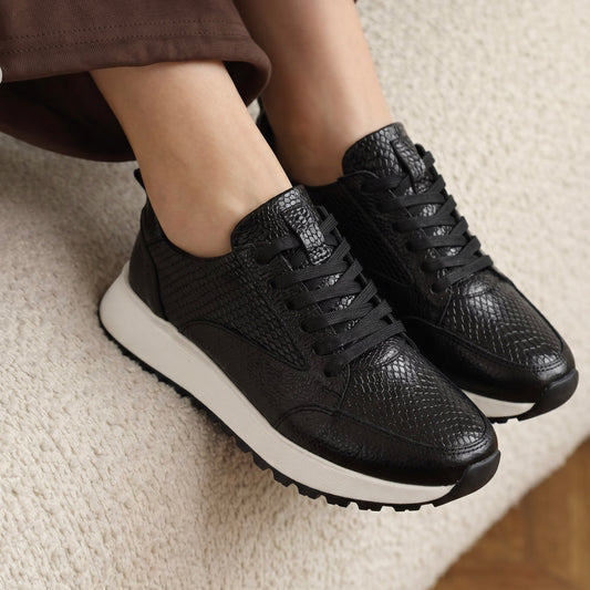 Tenis Cuero Negro · D2126